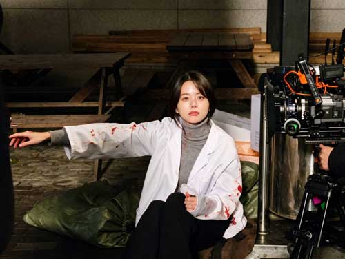 《黑道老大的戀人》熱度破1000萬登頂第一！手術台重逢前任，他成了最瘋的黑道掌權者！