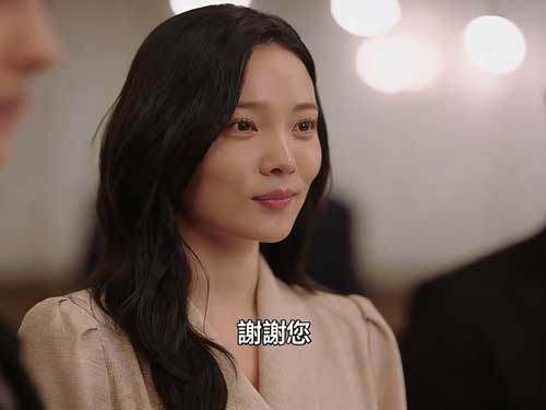 韓伊書短劇線上看——《驚蟄》中的心理博弈与权力失衡