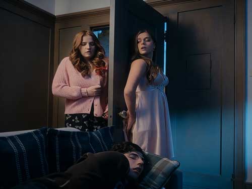 Super System Gets Me 3 Girls Watch Online: From Invisible to Irresistible