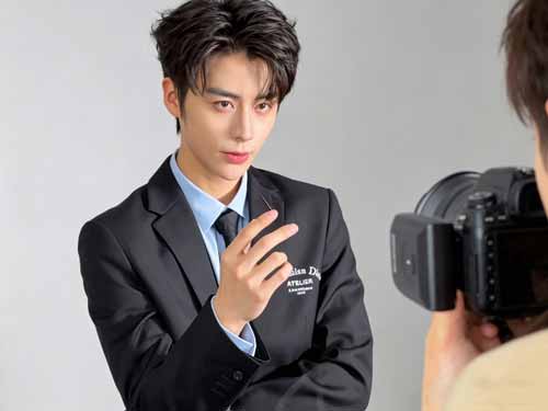 《失控的快門聲》男主｜談嶼臣 — 紀俊良飾