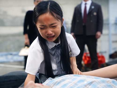 Chú Ơi! Xin Hãy Cứu Mẹ Con Xem Phim là bộ phim ngắn đầy nước mắt về tình mẫu tử, ký ức bị đánh cắp và bí mật đứa con chấn động. 