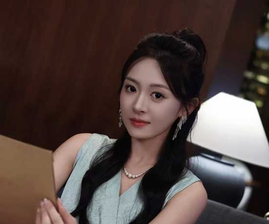 《薄情終局》女主溫殊｜程琳淼飾