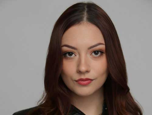 แค้นรักที่ต้องชำระรายชื่อนักแสดง | Janine Czajka รับบท “เลสลีย์ รีด” แค้นรักที่ต้องชำระรายชื่อนักแสดง | Janine Czajka รับบท “เลสลีย์ รีด”