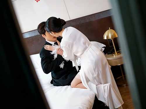 Ödünç Yüz İzle – Başkasının Yerine Yaşanan Bir Hayat, Geç Gelen Aşk ve Pişmanlığın Hikâyesi